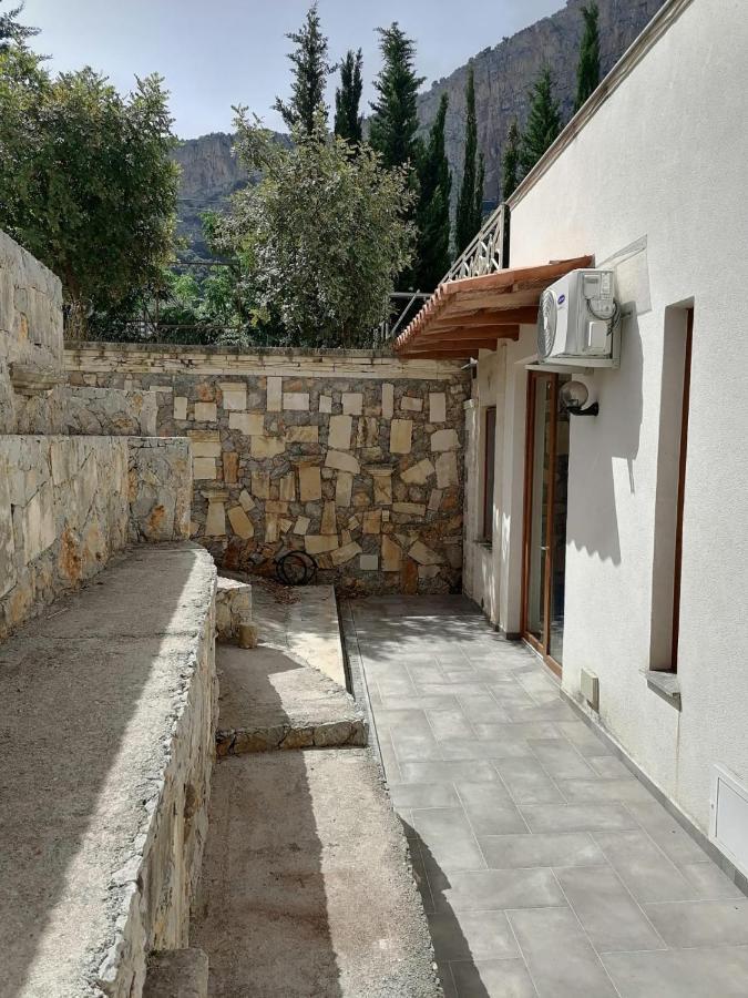 Hotel Al Tempio Della Pace Carini Exterior foto